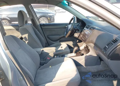 2003 Honda Civic Lx from USA, damaged, VIN 2HGES16513H624853